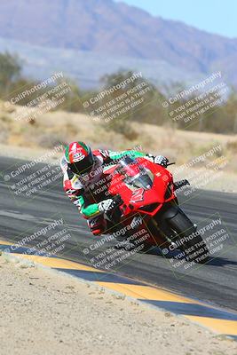 media/Jan-13-2025-Ducati Revs (Mon) [[8d64cb47d9]]/3-B Group/Session 3 (Turn 7 Inside)/